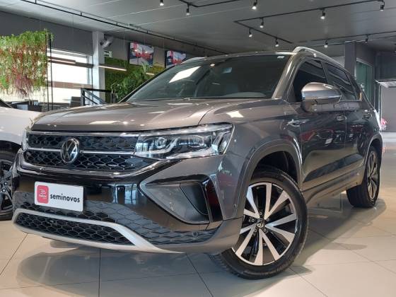 VOLKSWAGEN TAOS 1.4 250 TSI TOTAL FLEX HIGHLINE AUTOMÁTICO